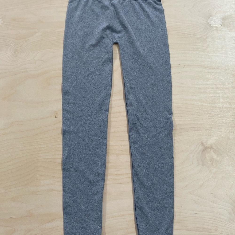 Zenana Outfitters Leggings size L/XL (CY)